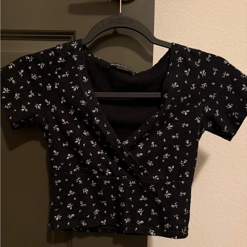 Brandy Melville Black Floral Crop Top